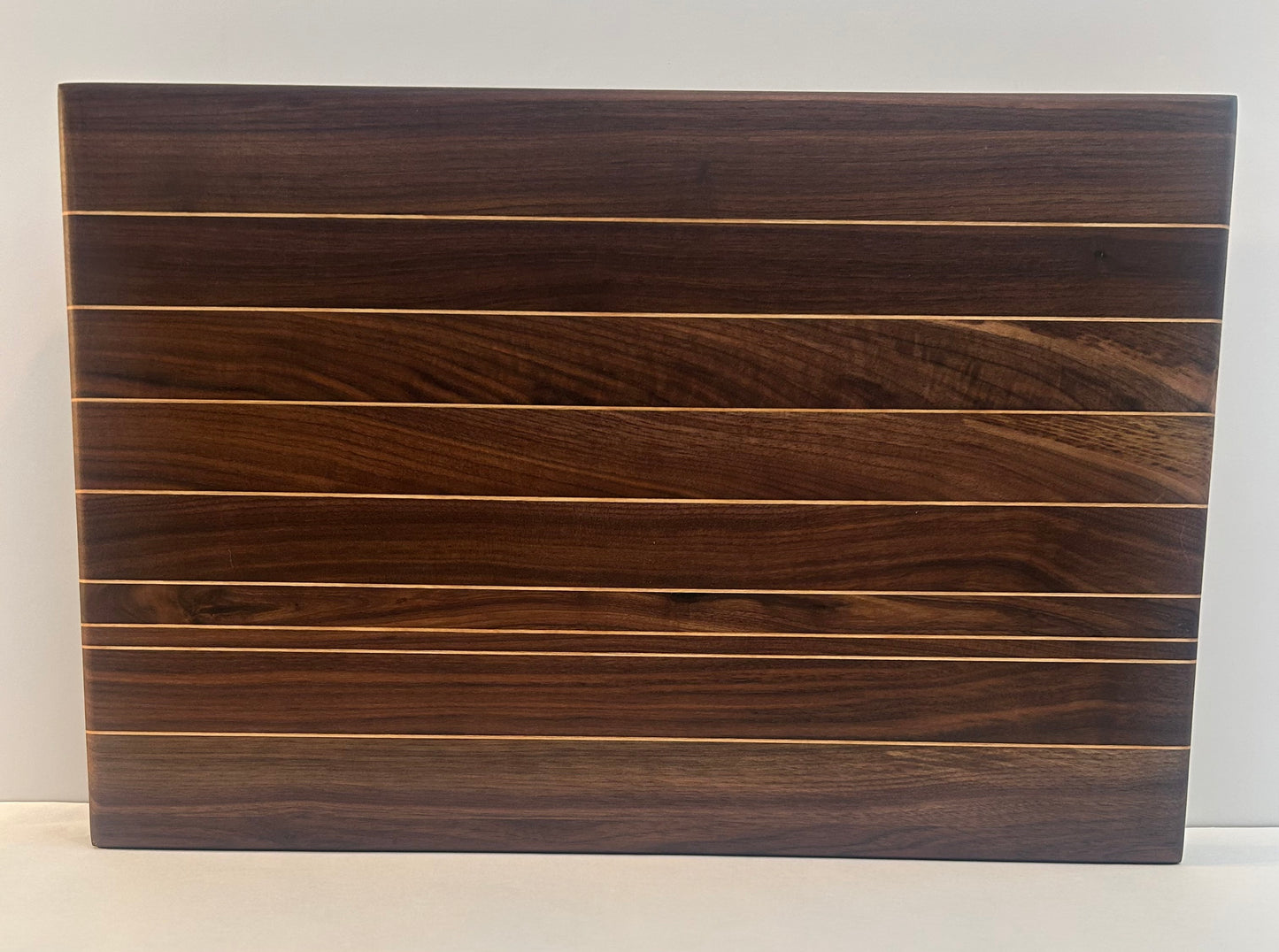 Walnut Maple Veneer Cutting Board
