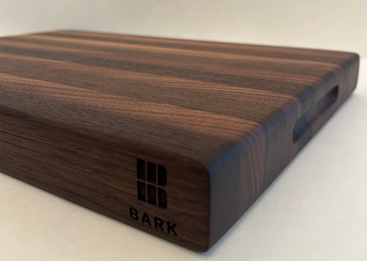 Pure Grain Walnut Cutting Board